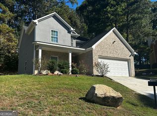 6938 Shadow Ridge Ln, Stone Mountain, GA 30087