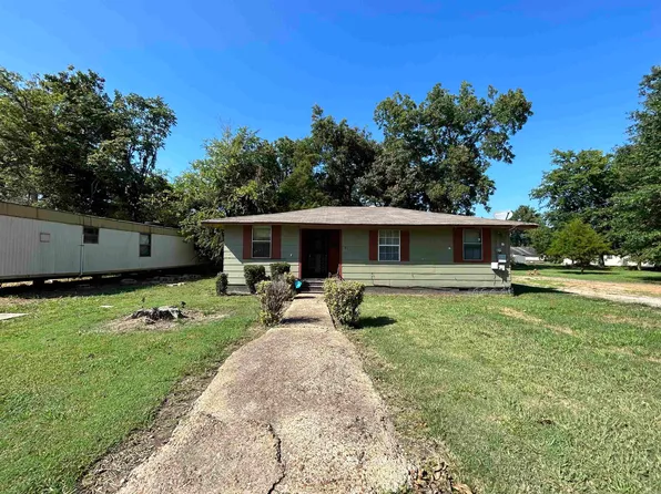 821 Mississippi St, Earle, AR 72331