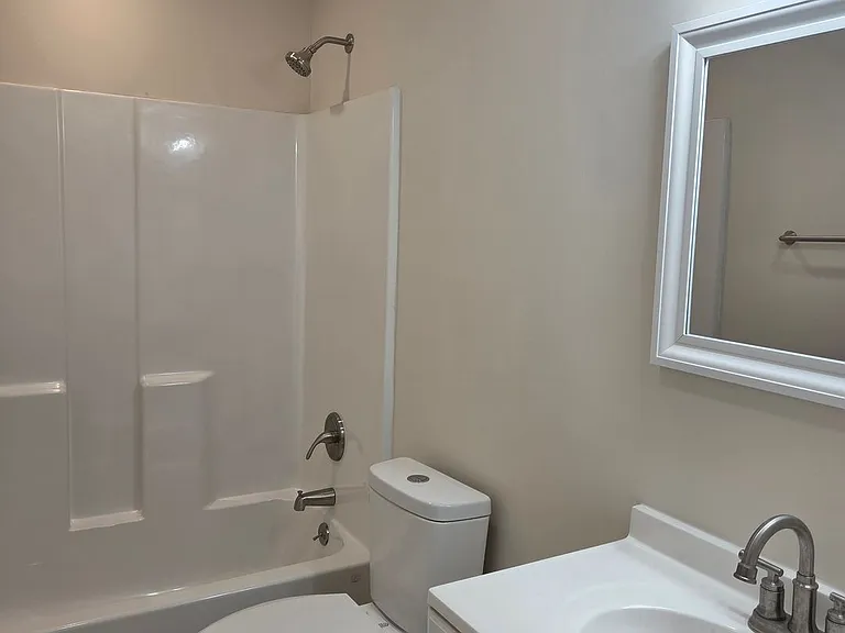 5546 Sulphur Dr — Photo 6