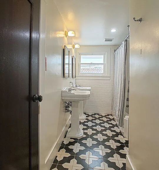 1206 S Longwood Ave #1208 — Photo 14