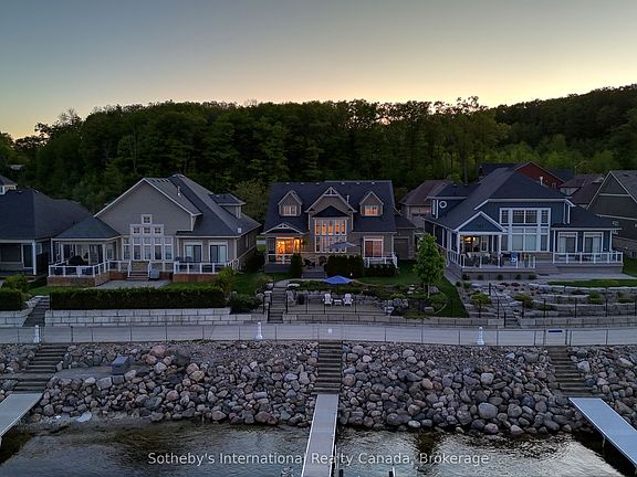5th image of 409 Bayport Blvd