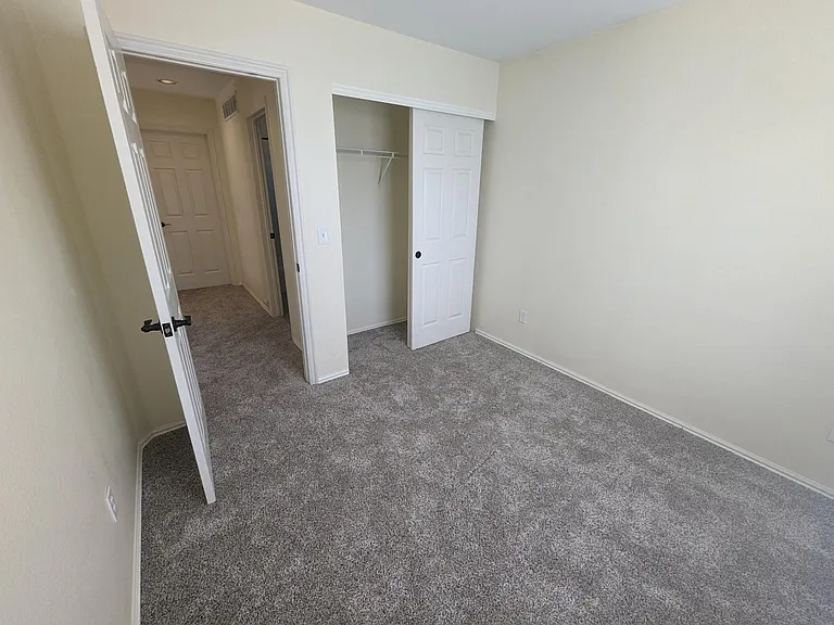 8762 Wildrye Cir — Photo 30