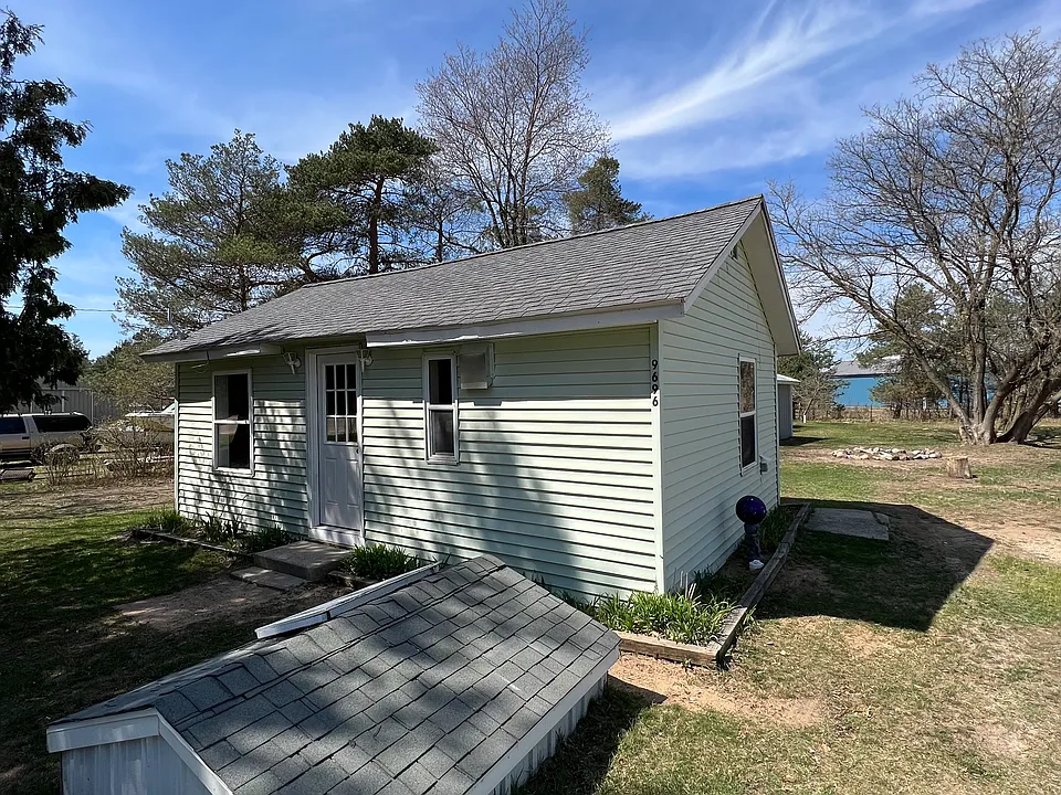 9696 Five Mile Rd