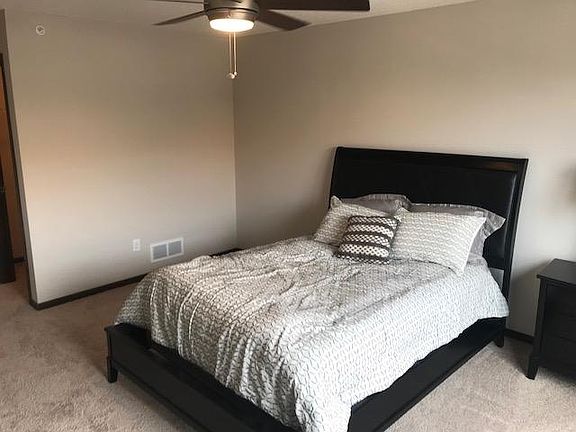 4th image of 349 Stonewood Pl