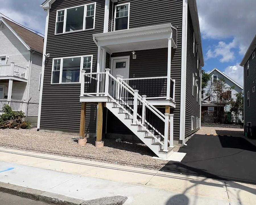 1st image of 731 Potters Ave #2