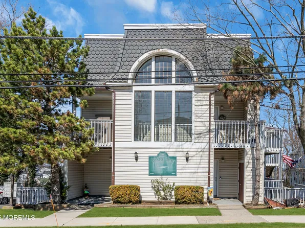 100 Navesink Avenue #9, Highlands, NJ 07732