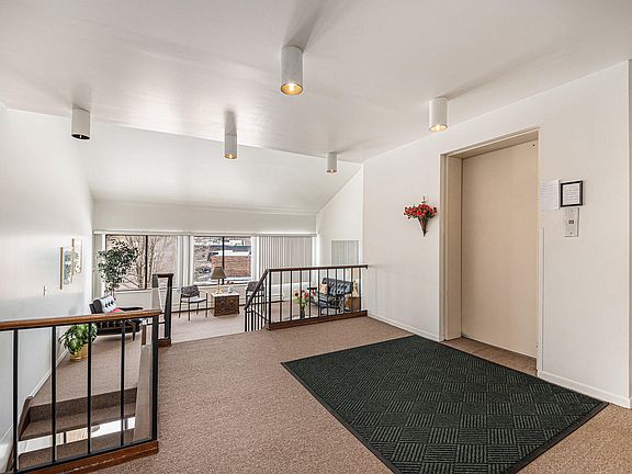 4th image of 2433 Byron Center Ave SW APT 309