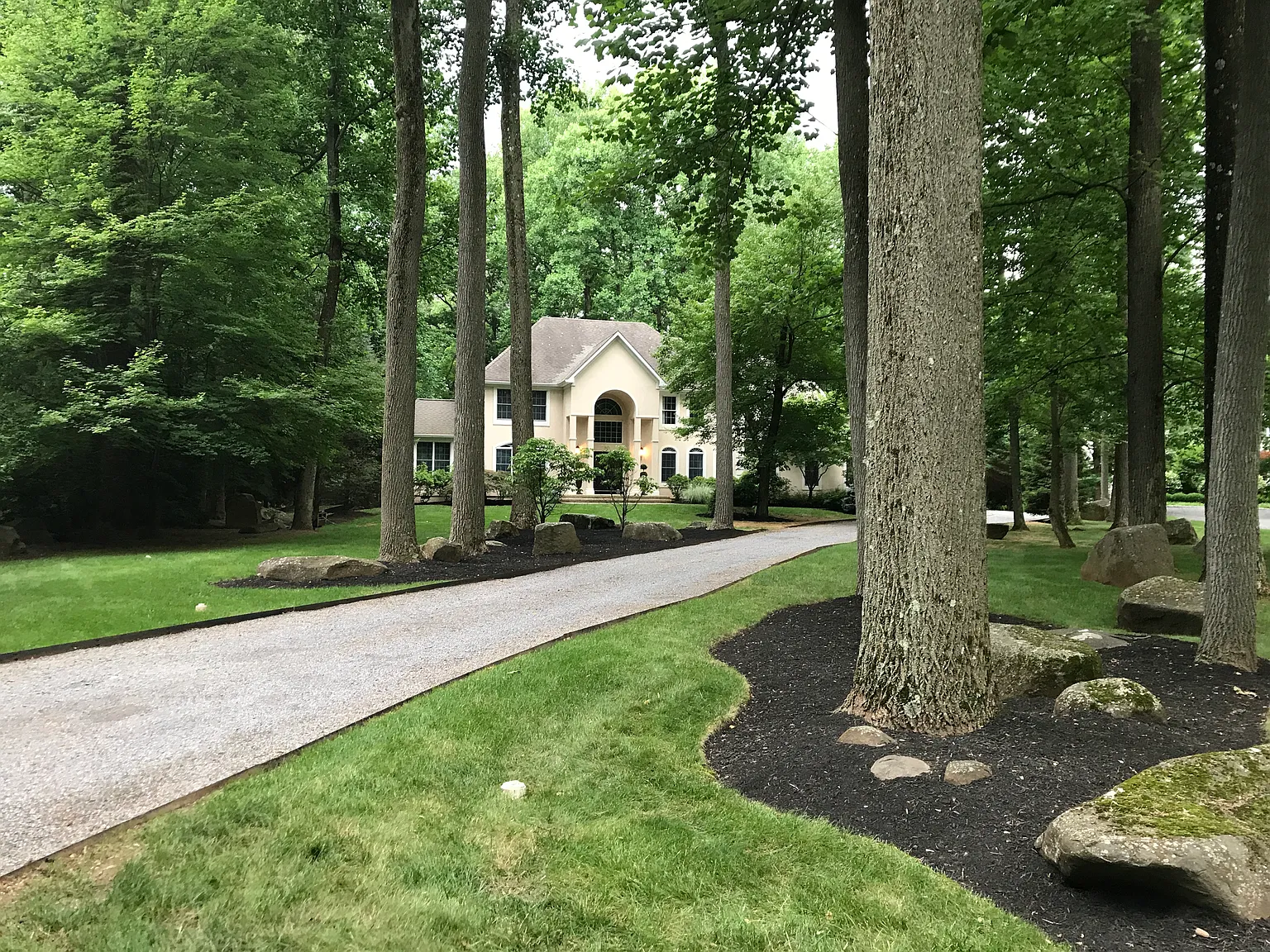 51 Pettit Pl photo 1