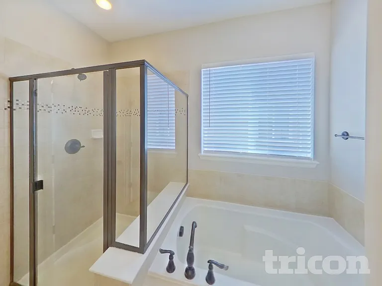1512 Chokeberry St — Photo 12