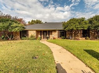 2103 Sleepy Hollow Dr, Arlington, TX 76006