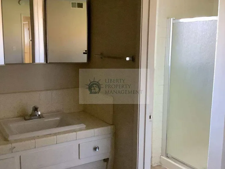 505 Custer Ct — Photo 7