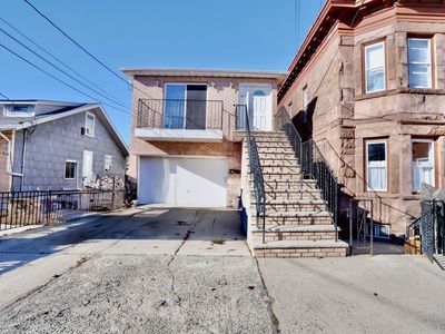 801 Grand Ave, North Bergen, NJ, 07047
