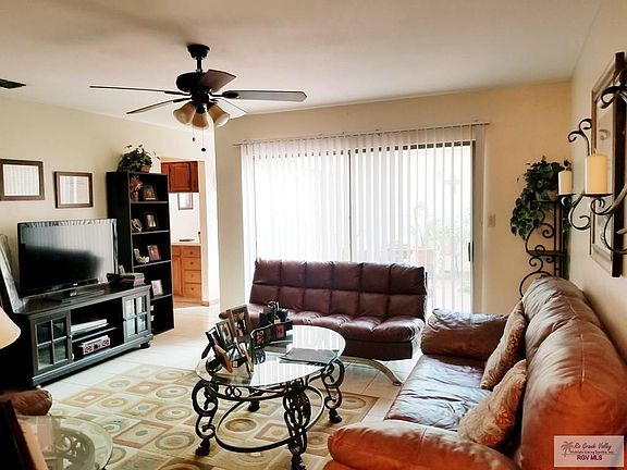 3rd image of 5405 Palm Valley Dr N
