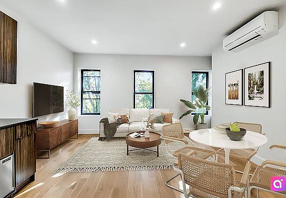 3rd image of 738 E 6th St APT 3A