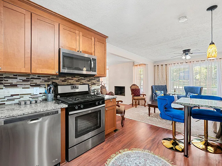 3266 Marlanta Dr — Photo 13