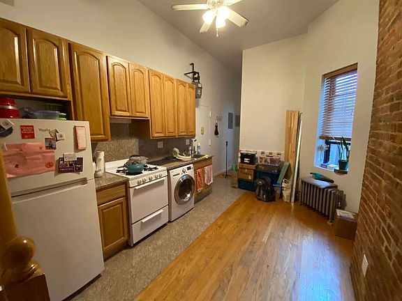 4th image of 15 W 100th St APT 2N