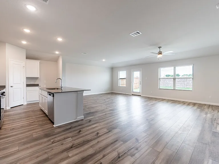 3745 Prairie Chapel Rd — Photo 7