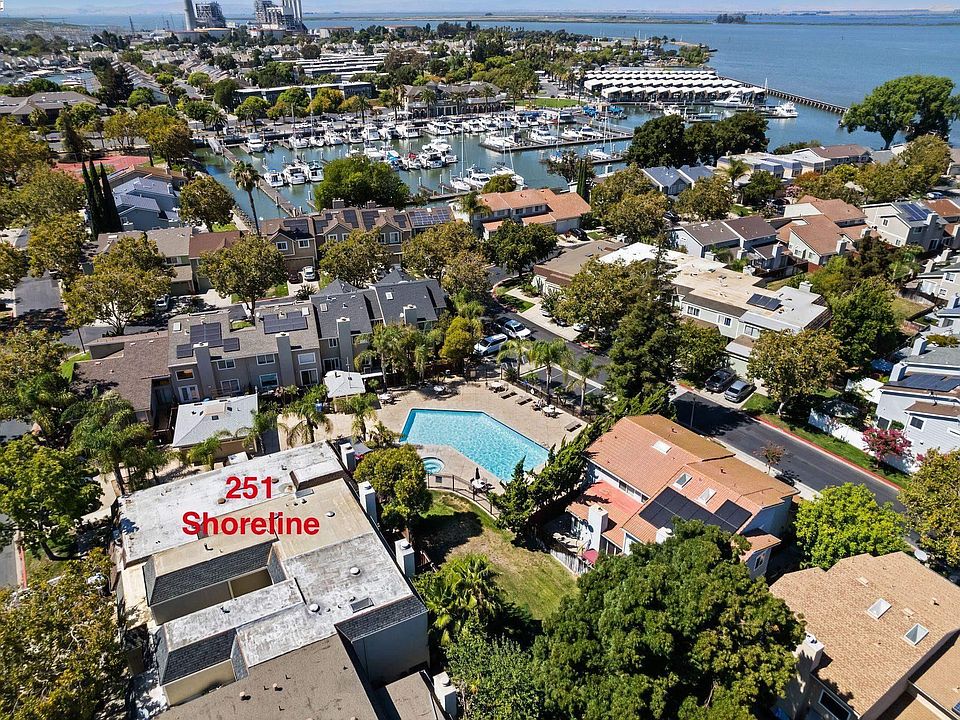 1st image of 251 Shoreline Dr