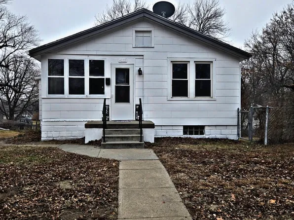 4033 Curtis Ave, Omaha, NE 68111