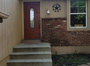 1013 W Sheridan St, Olathe, KS 66061