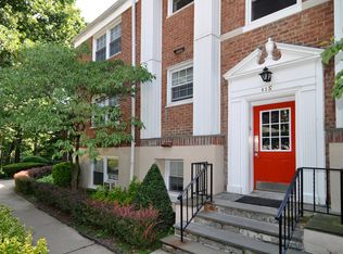 63 Rockledge Rd APT 1D, Bronxville, NY 10708
