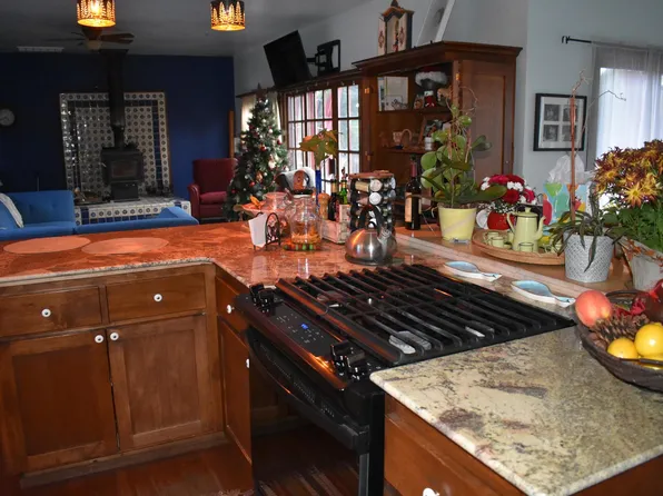 644 Hester Creek Rd, Los Gatos, CA 95033