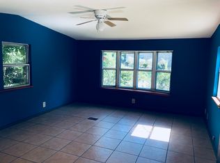 611 E Fort Towson Ave, De Queen, AR 71832