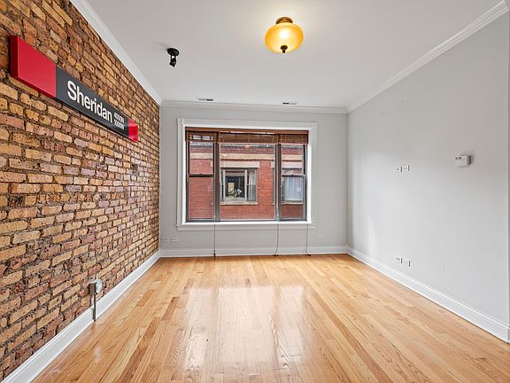5th image of 4140 N Kenmore Ave APT 3