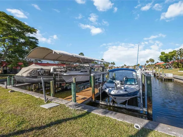 9608 Valencia Cv, Bradenton, FL 34210