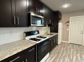634 Grier Ave, Elizabeth, NJ
