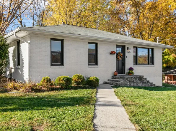 43 Boydston St, Canton, NC 28716