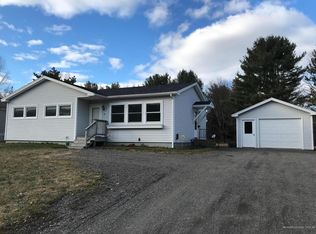 14 Sunset Dr, Orono, ME 04473