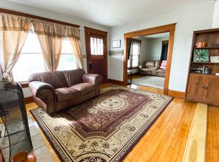 8 W Maple Ave, Fort Mitchell, KY 41011