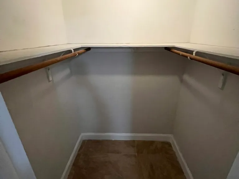 1235 Mariposa Ave #2 — Photo 7