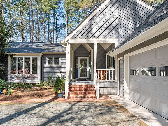 2nd image of 14 Timberlyne Rd