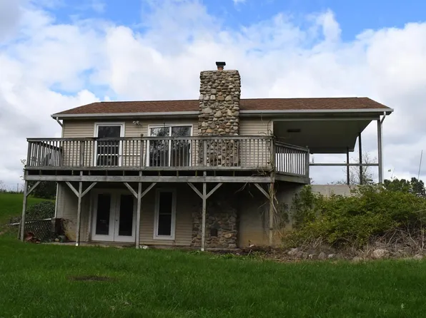 7645 N Van Guilder Rd, Fremont, IN 46737