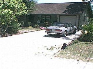 2045 14th St SW, Vero Beach, FL 32962