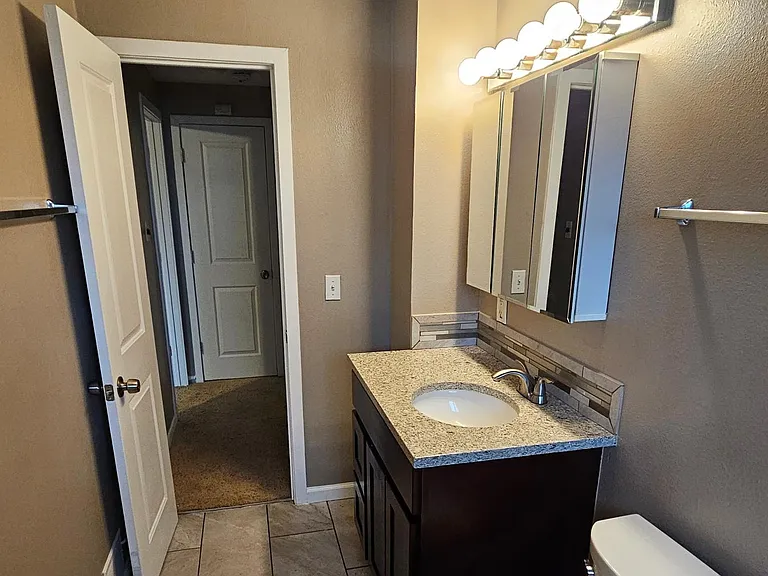 Upper Level Bathroom