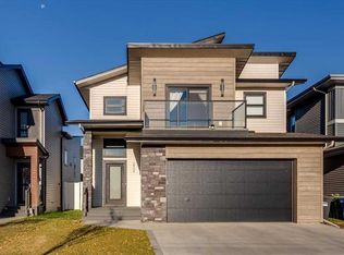 232 E Emerald Dr, Red Deer, AB T4P3E2