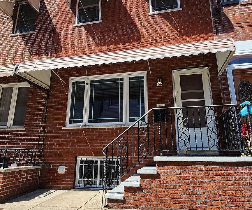 1st image of 2426 S Rosewood St