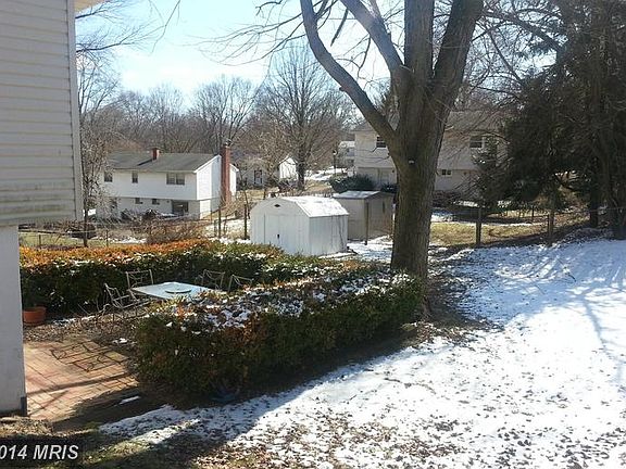 3rd image of 16107 Village Dr W