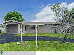 8871 NW 16th St, Pembroke Pines, FL 33024