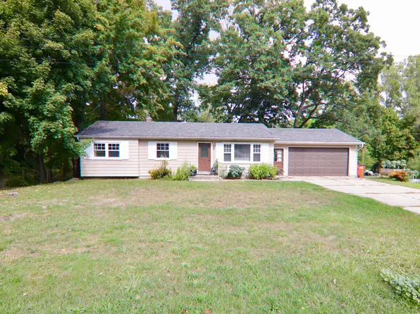5605 Coit Ave NE, Grand Rapids, MI 49525