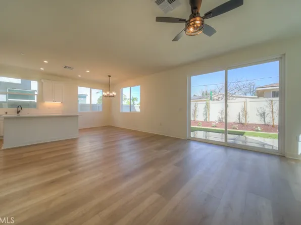 34526 Carnation Ct, Yucaipa, CA 92399