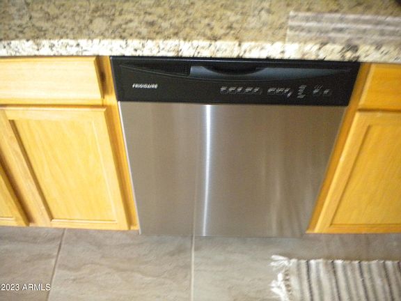 3rd image of 43678 W Cale Dr