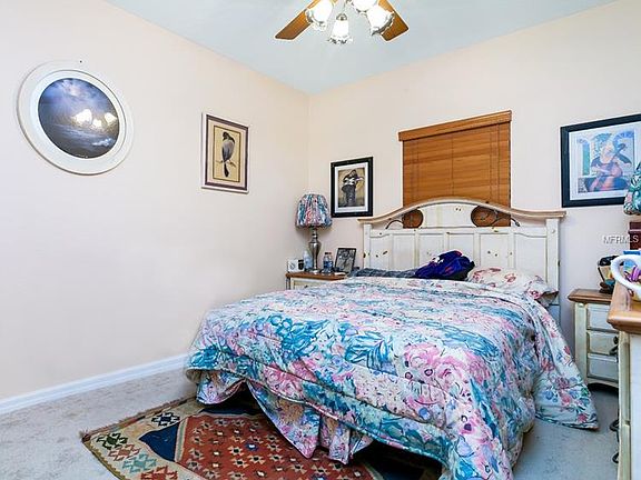 5th image of 34028 Alameda Dr
