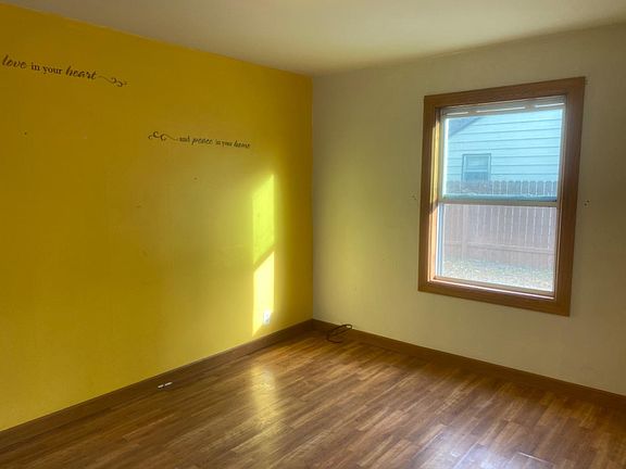 3rd image of 317 S New York Ave