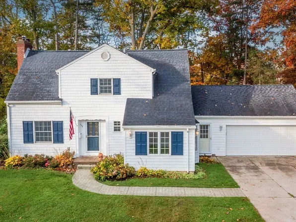 758 Pasadena Ave, Niagara Falls, NY 14304