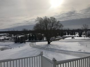 6734 Parkside Dr, North Tonawanda, NY 14120