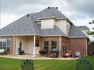 1119 Canton Rd, Cleburne, TX 76033